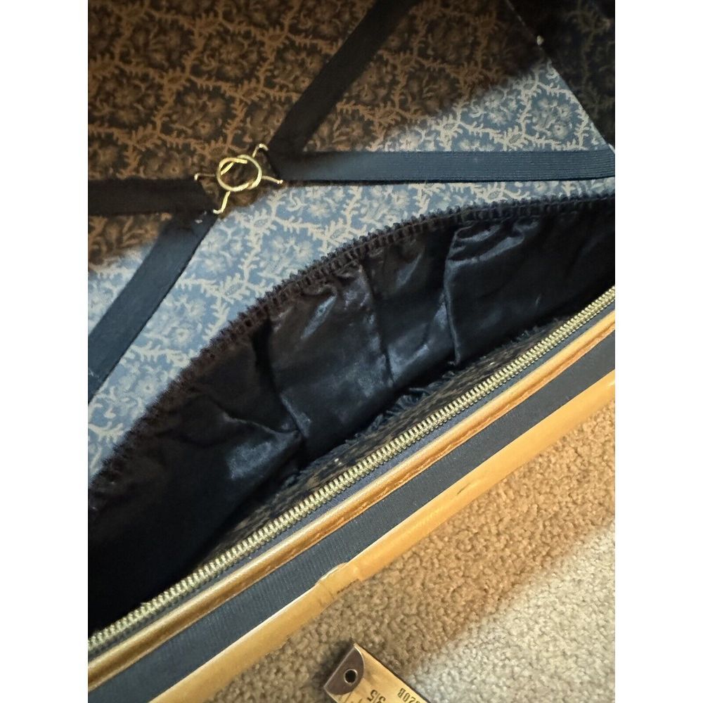 Vintage Monarch Faux Leather Traveling Bag Luggage Carry‎ On See Photo Damage - Picture 7 of 9